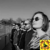 Обложка Leslie More – End of the road