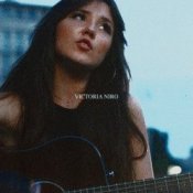 Обложка Victoria Niro – Молодий Юначе