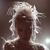 Обложка Miley Cyrus – Golden Burning Sun