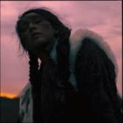 Обложка Manizha – Держи Меня Земля