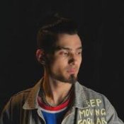 Обложка DeeNi – Soura