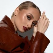TINA PETRIV – Вернись зі спогадів