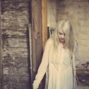 Holly Henry – More Than Nothing