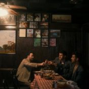 Обложка Jonas Brothers – Heat Of The Moment