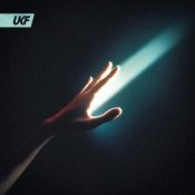 Обложка Andromedik & Ragdoll – Calling
